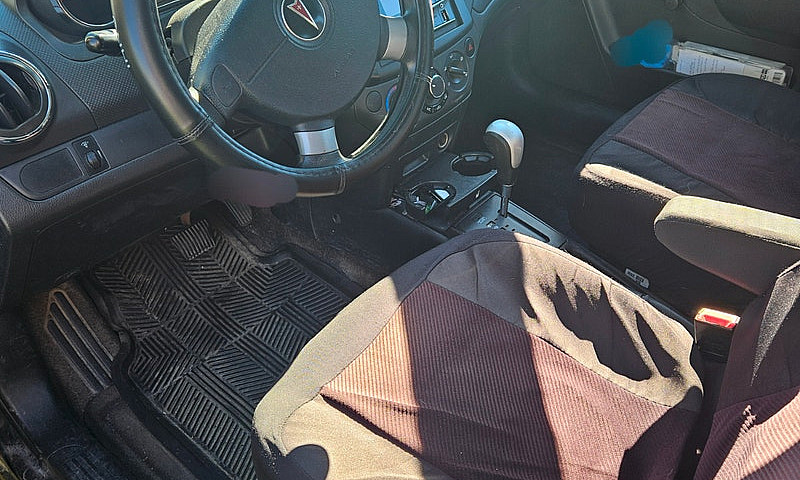 2009 Pontiac G3 Wave...