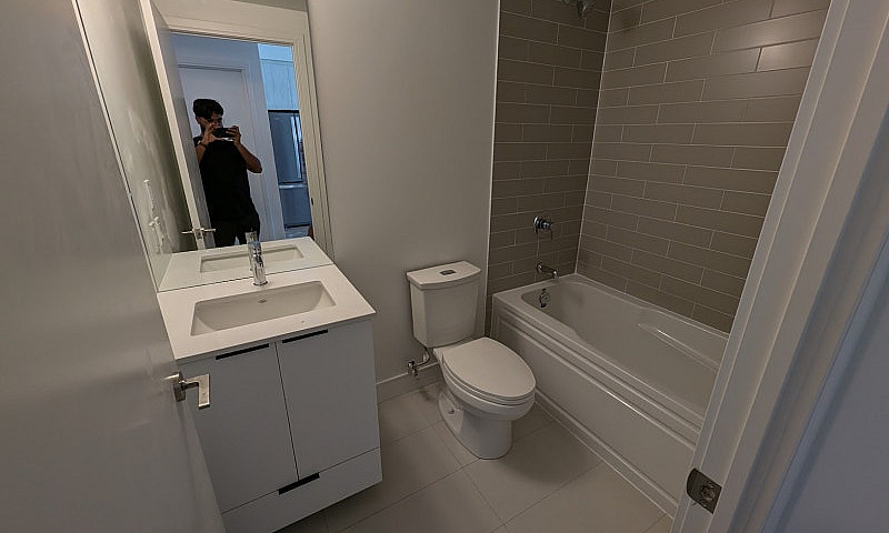 New 2Bed, 2Bath Cond...