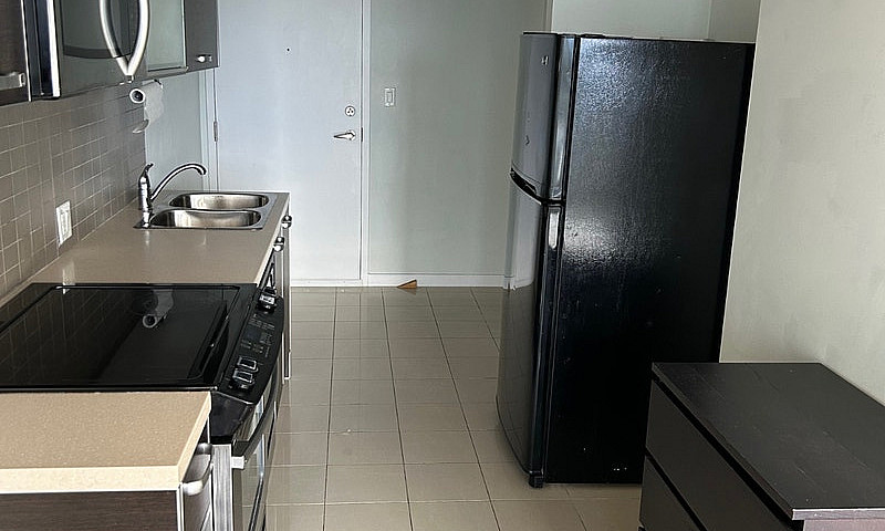 One Bedroom Apartmen...