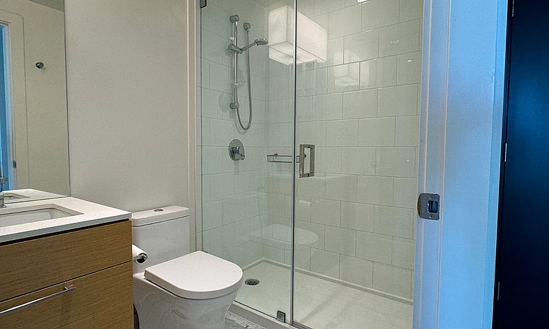 Furnished Surrey Cen...