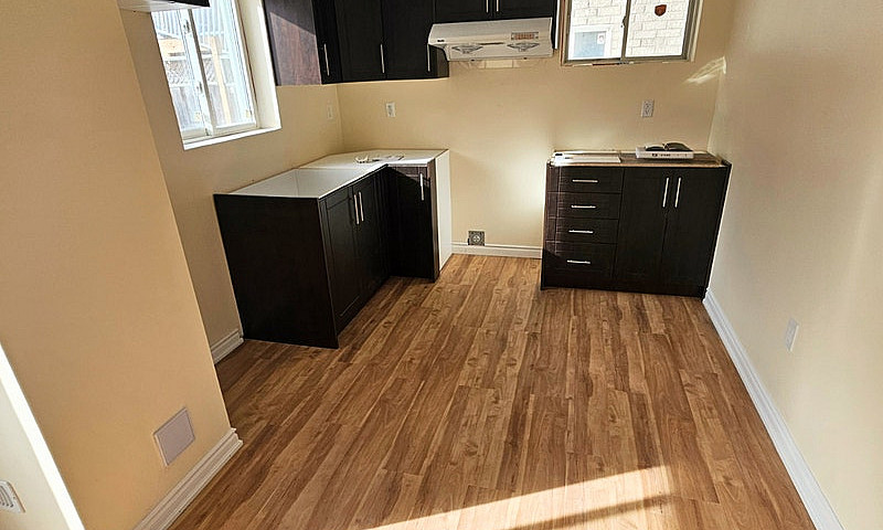 2 Bedroom Basement F...