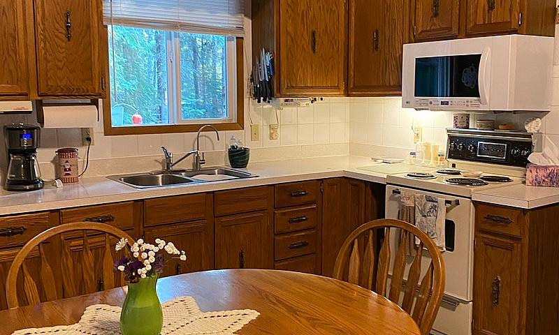 4 Season Furnished C...