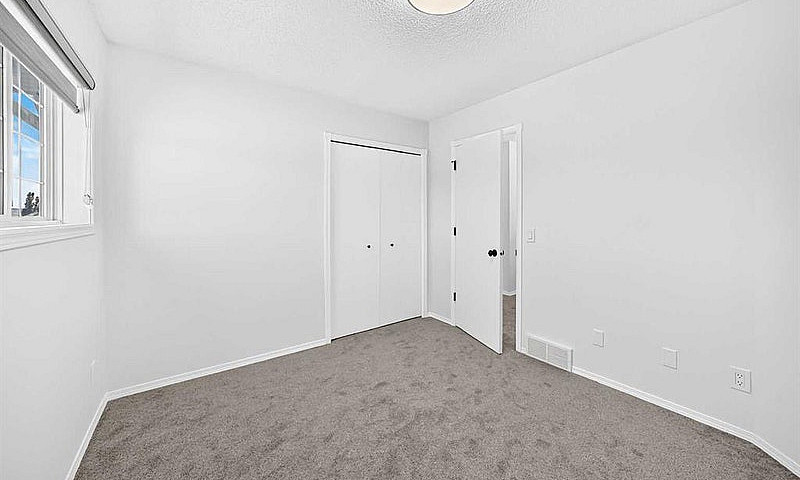 Upper/Main Level — 4...