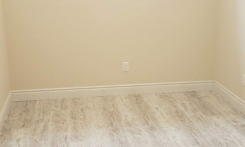 Luxury 1-Bedroom Apa...