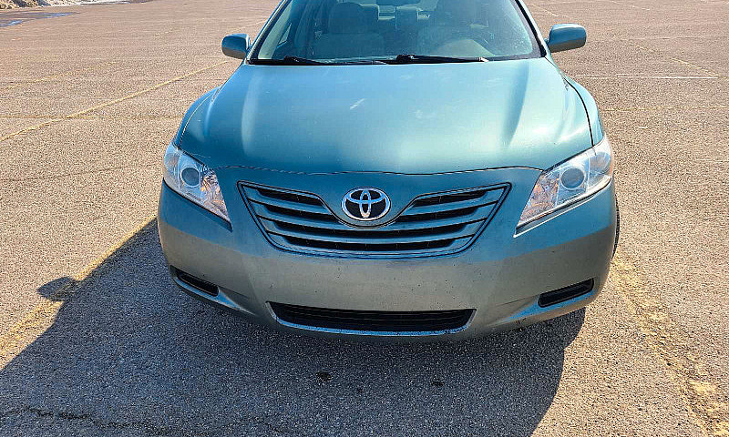 Toyota Camry Le 2,4 ...