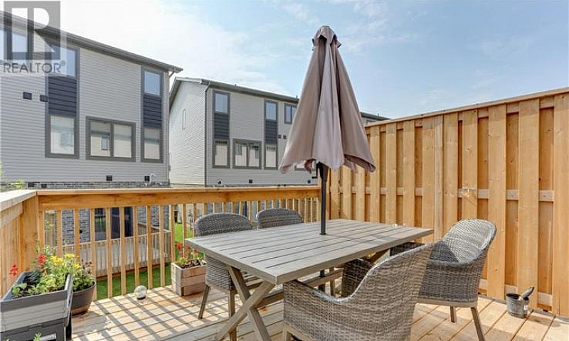 Town House For Rent ...