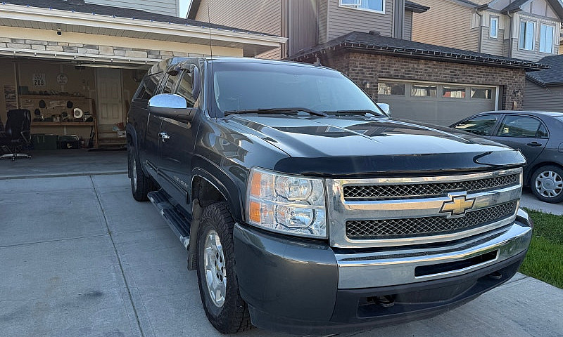  2011 Chevy Silverad...