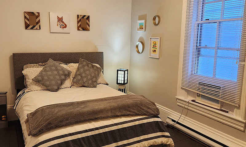 Large 3 Bedroom Down...