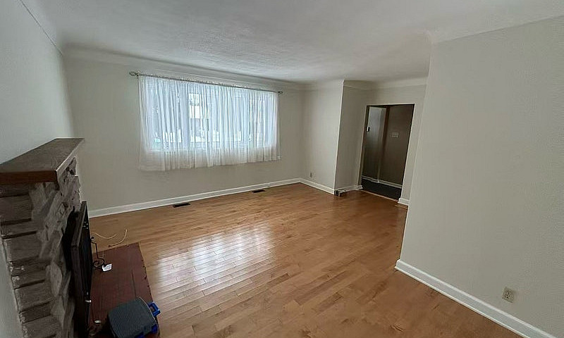 3 Bed 1.5 Bungalow N...