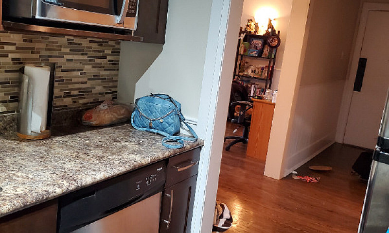 2 Bedroom 1 Bath Apa...
