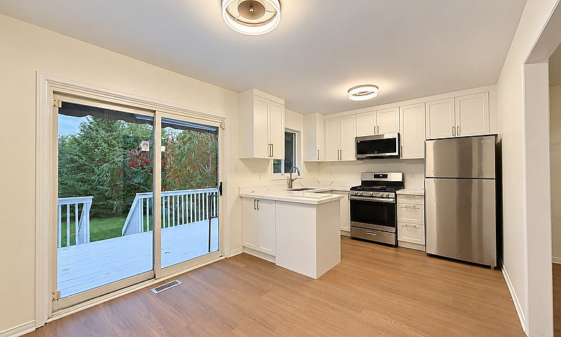 3 Bed 2 Bath Home Fo...
