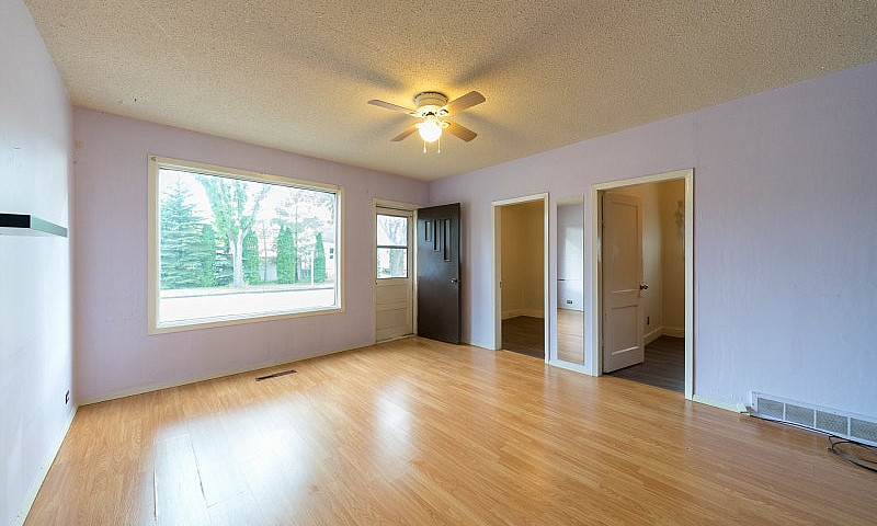 Two Bedroom House Fo...