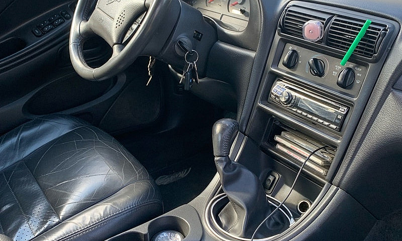 2000 Ford Mustang Gt...