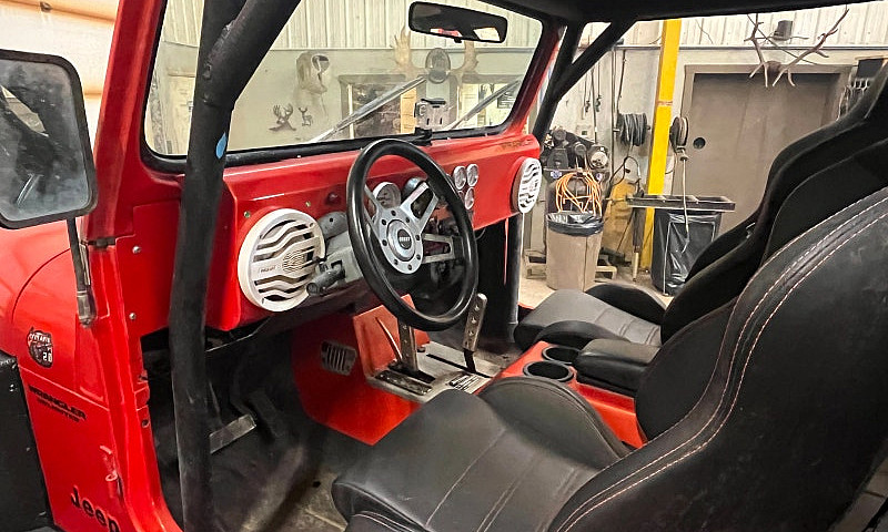 Off Road Jeep Wrangl...
