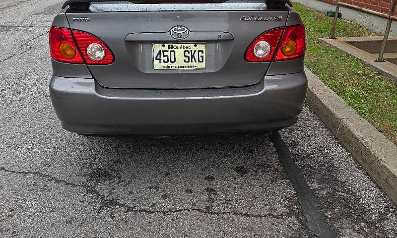 Toyota Corolla 2003...