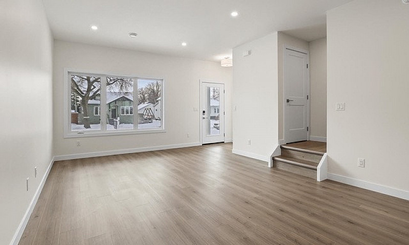 New Spacious 3 Bdrm ...