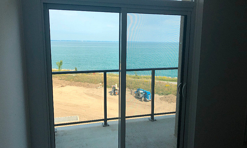 New Listing 1 Bedroo...