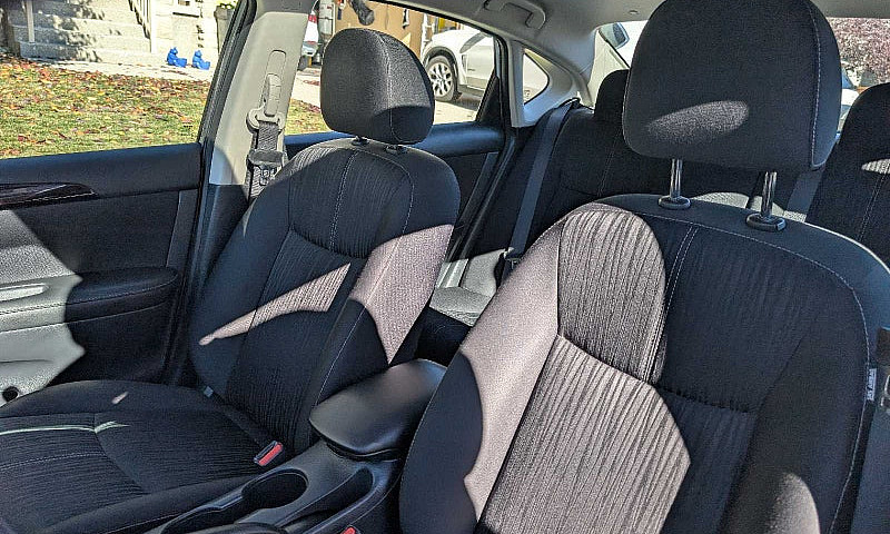 2017 Nissan Sentra -...