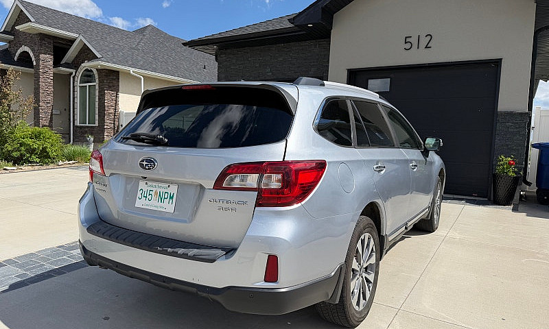 2017 Subaru Outback ...