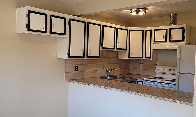 3 Bedroom Townhouse ...