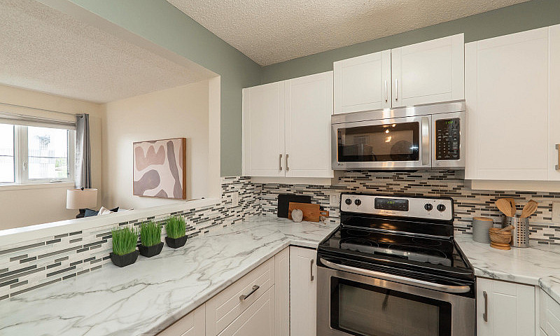 Condo Open House - 1...