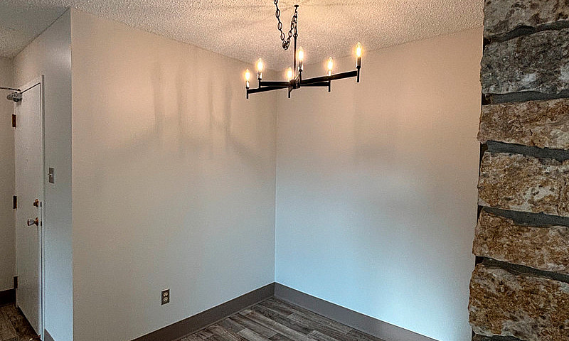 Spacious Newly Refre...