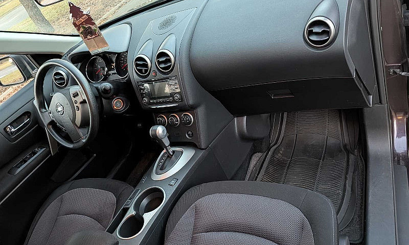 Nissan Rogue ...
