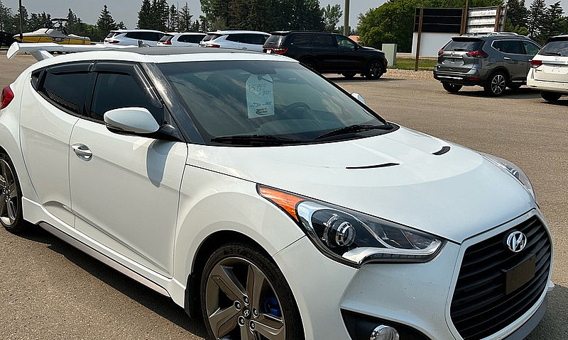 2015 Hyundai Veloste...