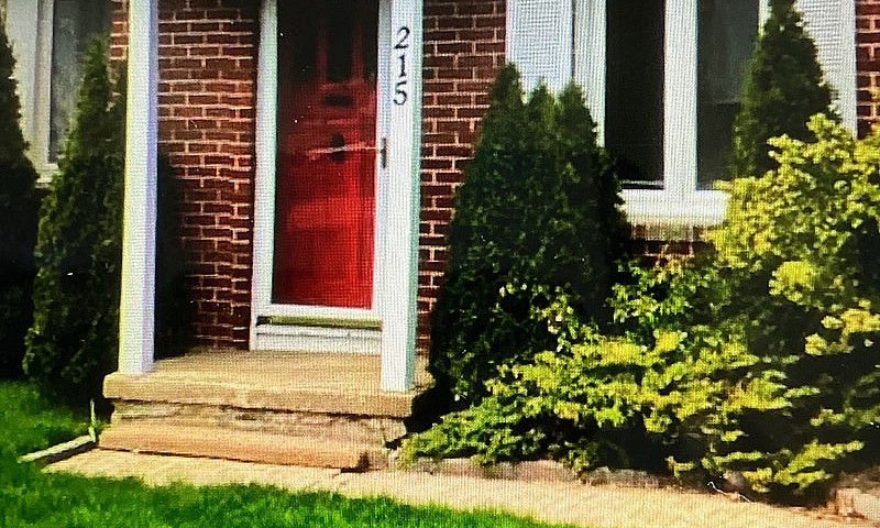House For Rent ...