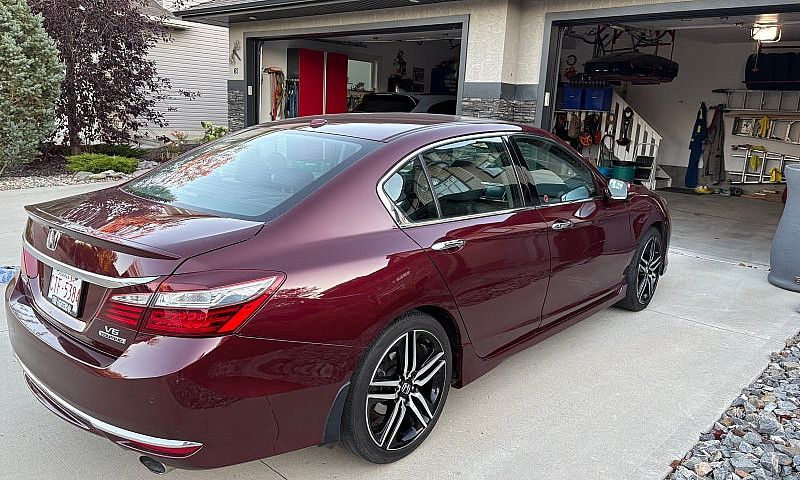 2017 Honda Accord To...