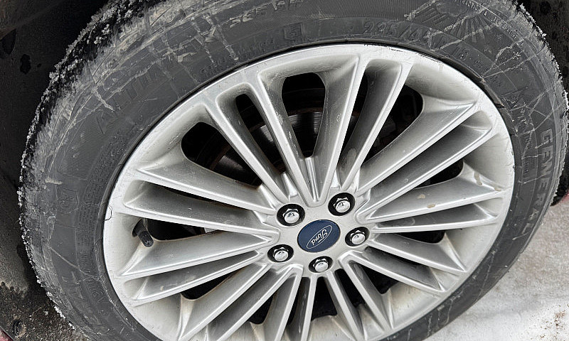2014 Ford Fusion Se ...