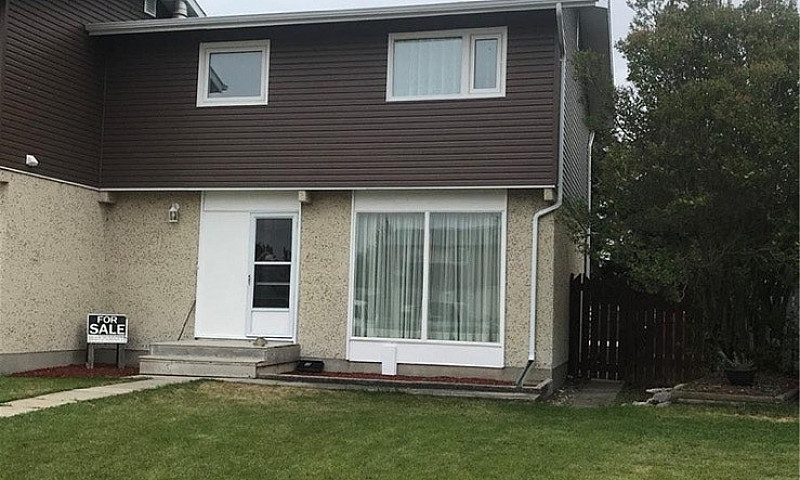 3 Bedroom 1/2 Duplex...