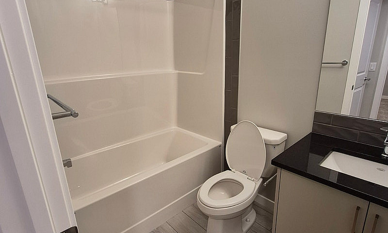 2 Bedroom Basement F...