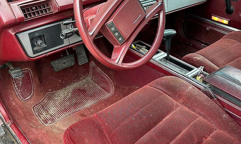 1984 Pontiac 6000 Le...