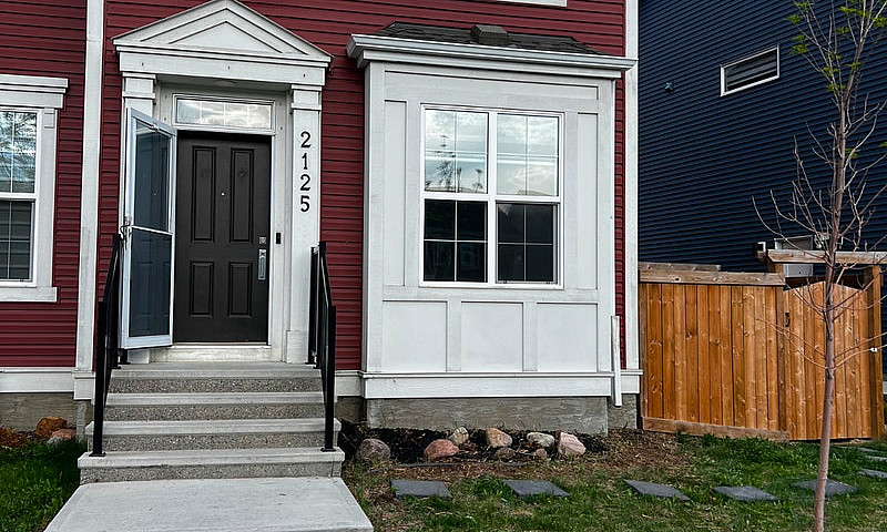 3 Bed 2.5 Bath Main ...