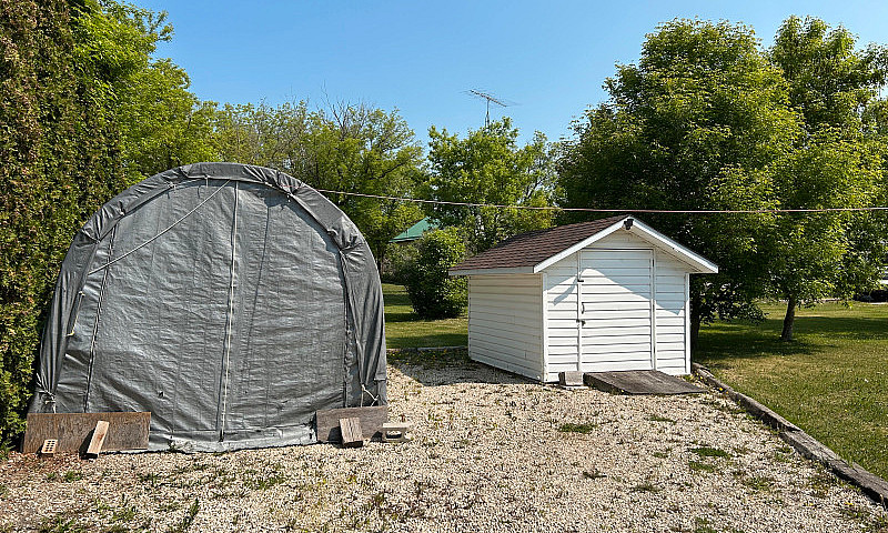Pine Falls- 3+1 Bed ...