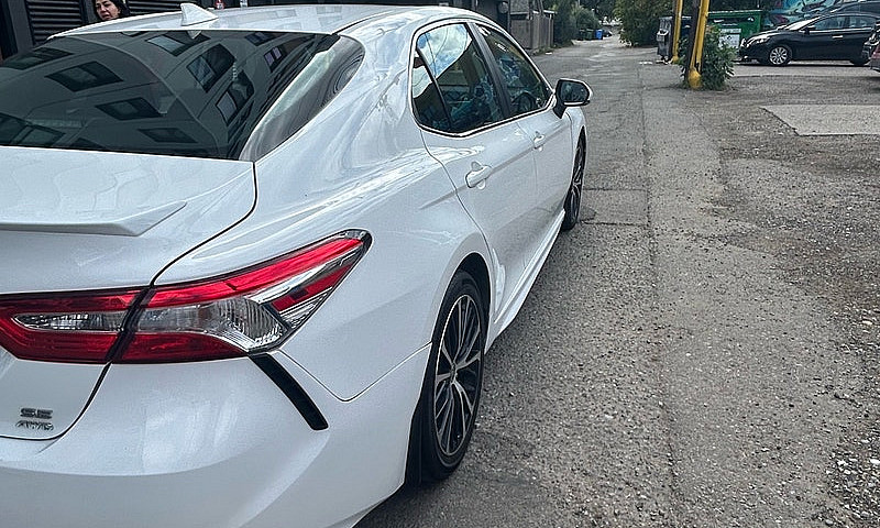 2020 Toyota Camry Se...