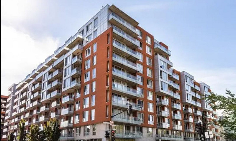 Griffintown Meublé 3...