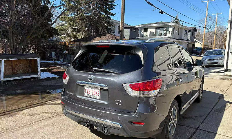 2014 Nissan Pathfind...