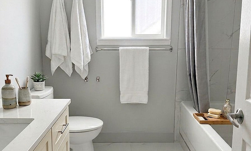 Two Bedroom Legal Wa...