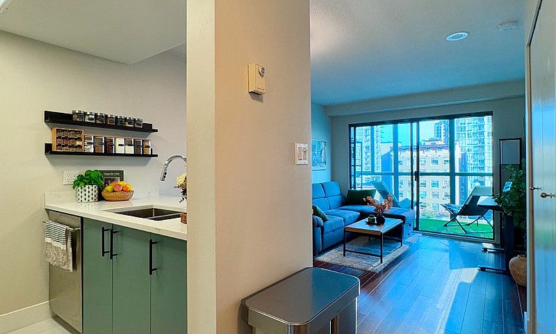 $2,400/ 1Br - 501 Ft...