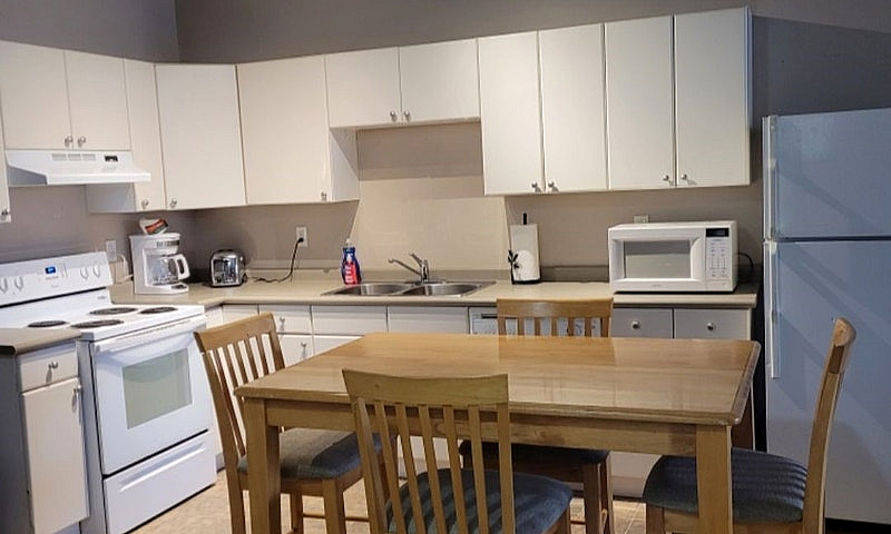 Fully Furnished 2Bdr...