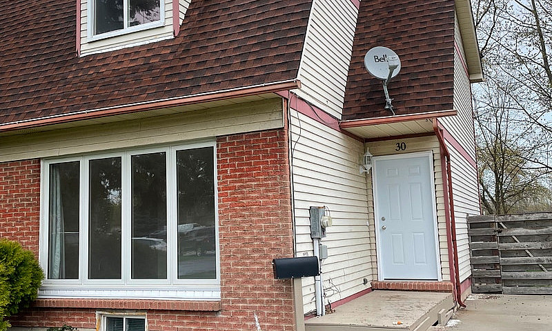 3 Bdrm Semi-Detached...
