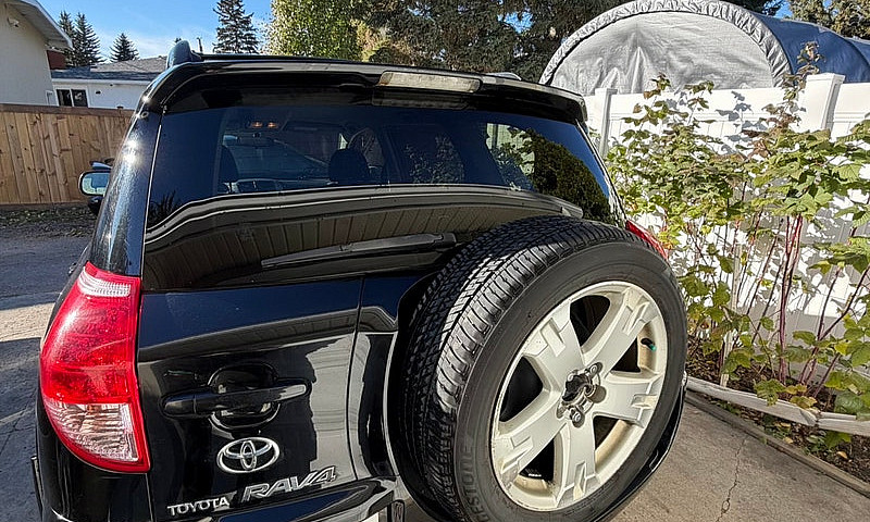 Toyota Rav4 Sport Aw...