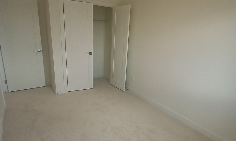 Stately New 3+ Bdrm ...