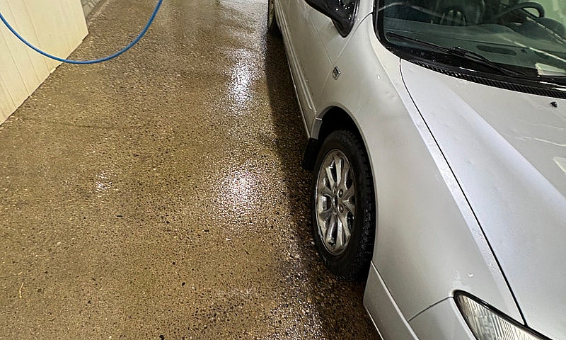 2000 Chrysler 300M...