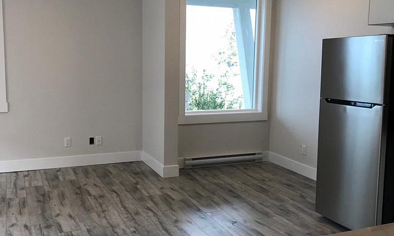 2 Bedroom 1 Bathroom...