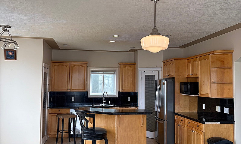 5-Bedroom, 4 Bath La...