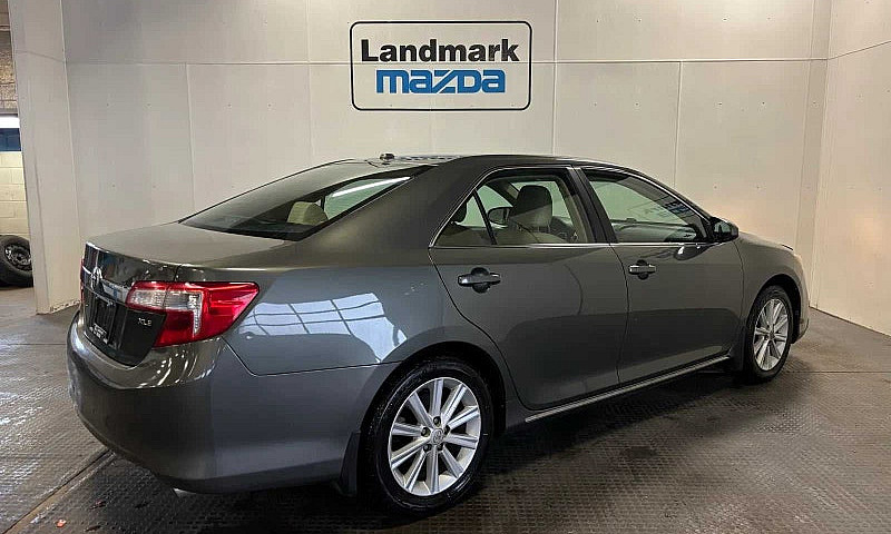 2012 Toyota Camry ...