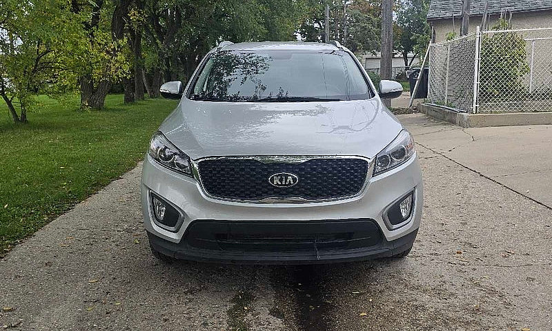 2016 Kia Sorento $7,...